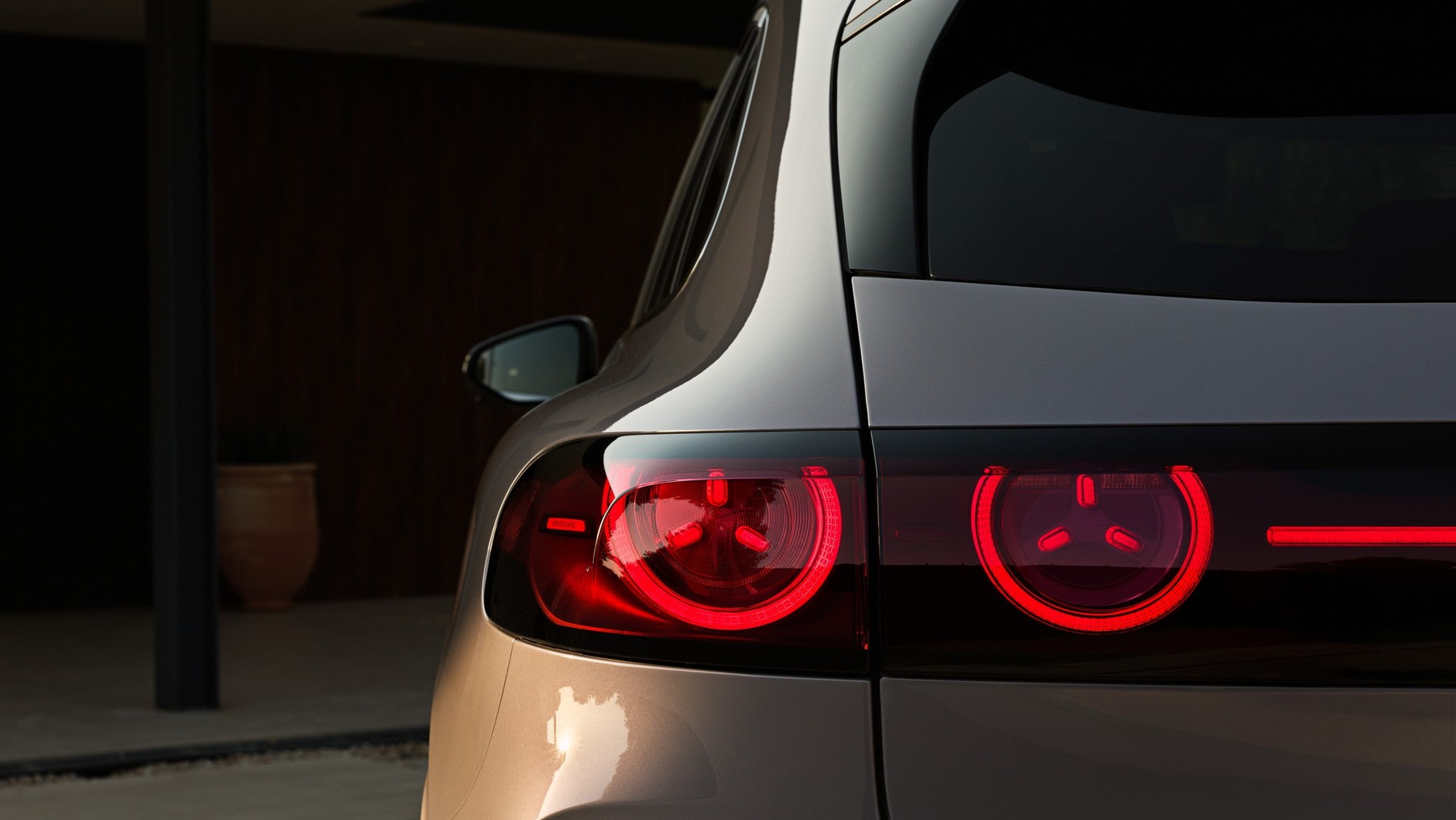 Elektryczny Mercedes-Benz GLC z technologią EQ