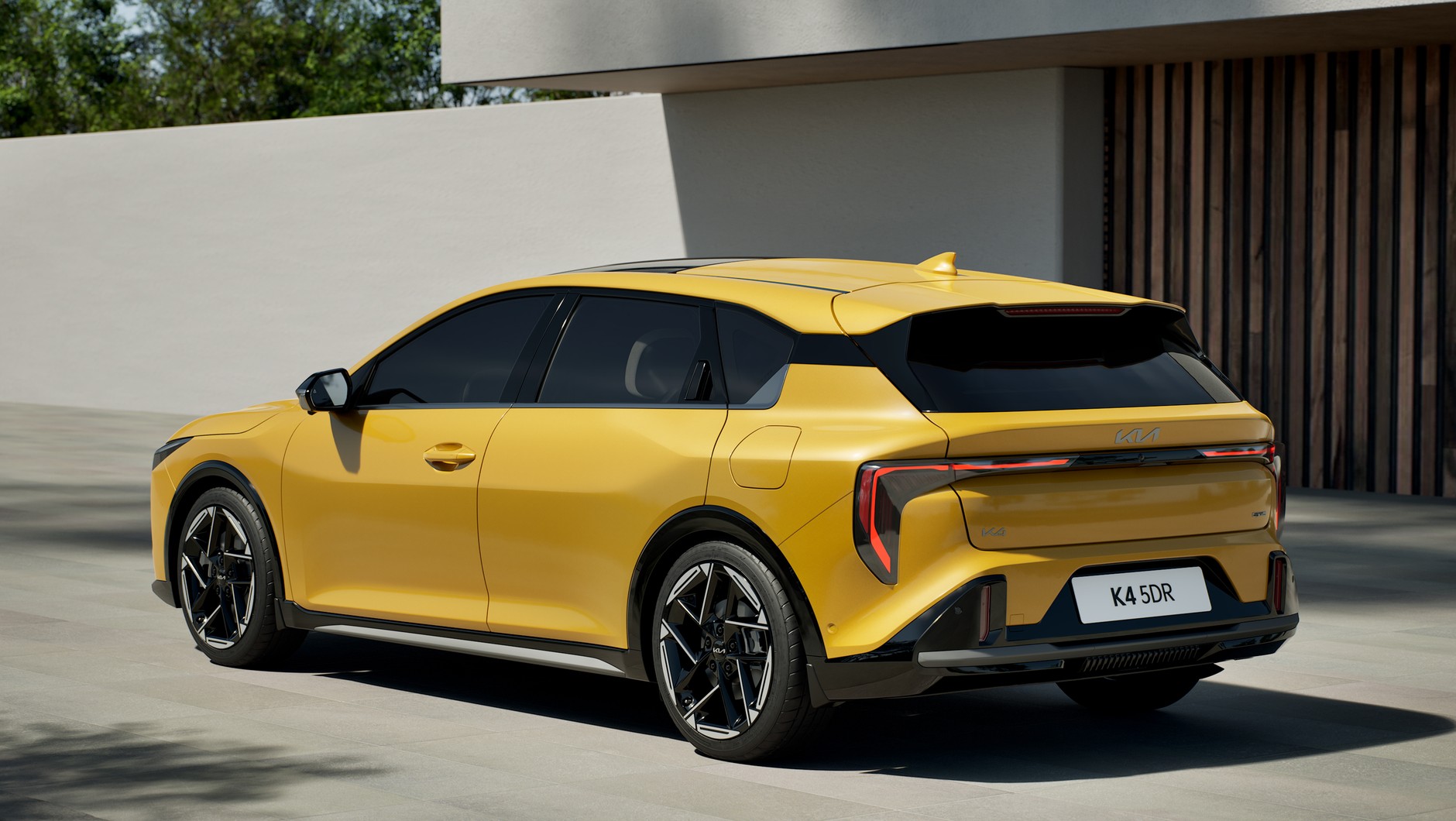 Kia K4