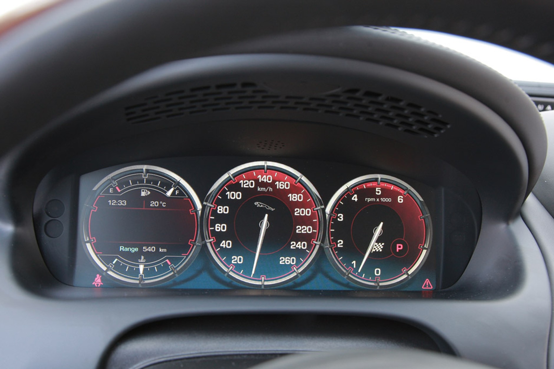 Jaguar XJ 3.0 Diesel: luksus dla znudzonych