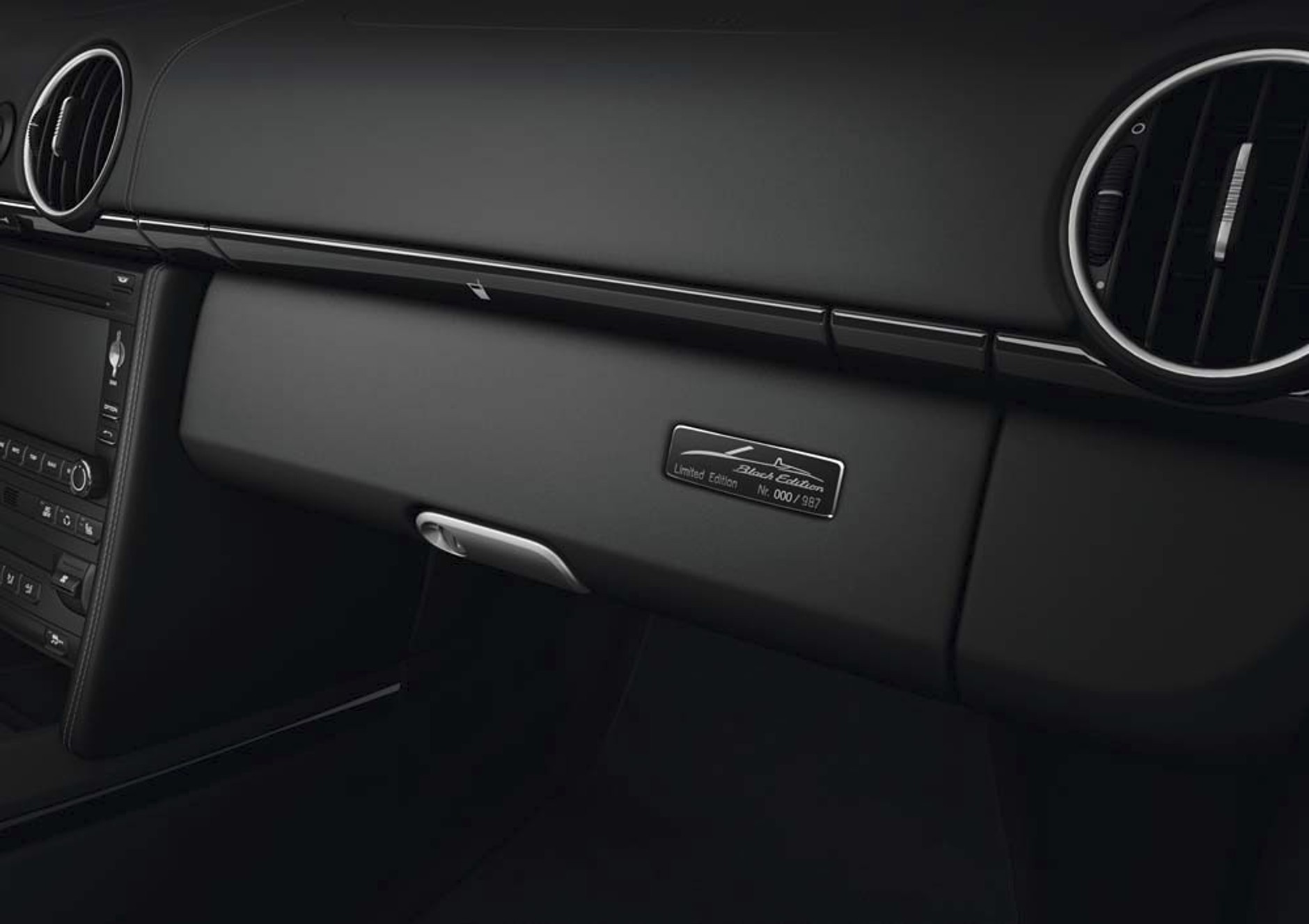 Porsche Boxster S Black Edition – Czarny charakter