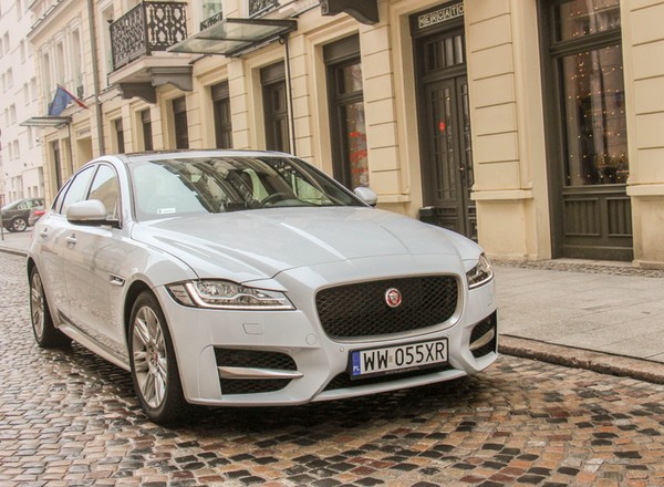 Jaguar XF 3.0 TDV6 R-Sport – Gentleman z pazurem| TEST