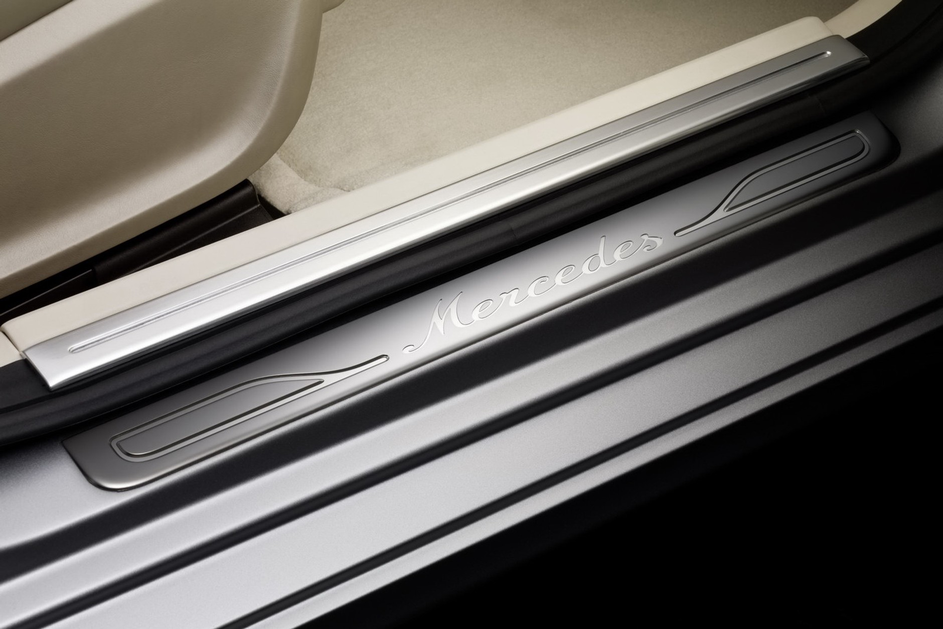 Pekin 2010: Mercedes-Benz Shooting Break Concept - nowy CLS jako sportowe kombi