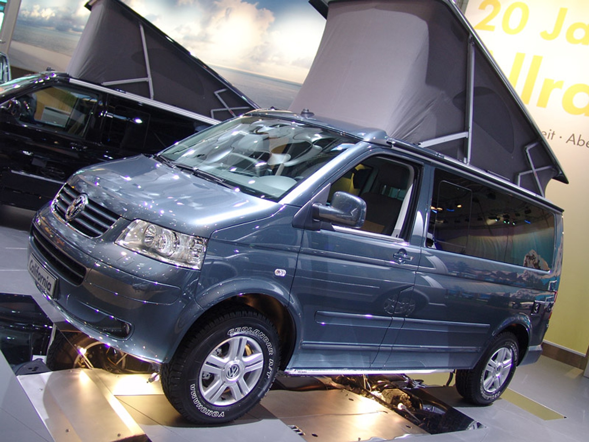 Caravan Salon Düsseldorf 2007: Caddy Life i moda na nowy sezon (fotogaleria)