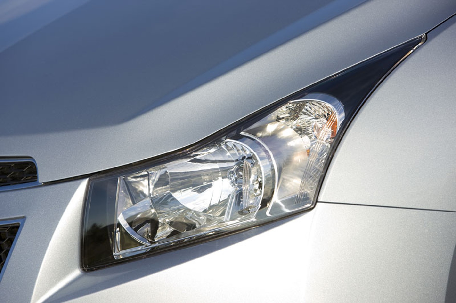 GM: Opel Insignia ST i Chevrolet Cruze -  ceny w Polsce (fotogaleria)