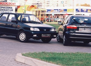 Daewoo Lanos kontra Daewoo-FSO Polonez - z archiwum Auto Świata
