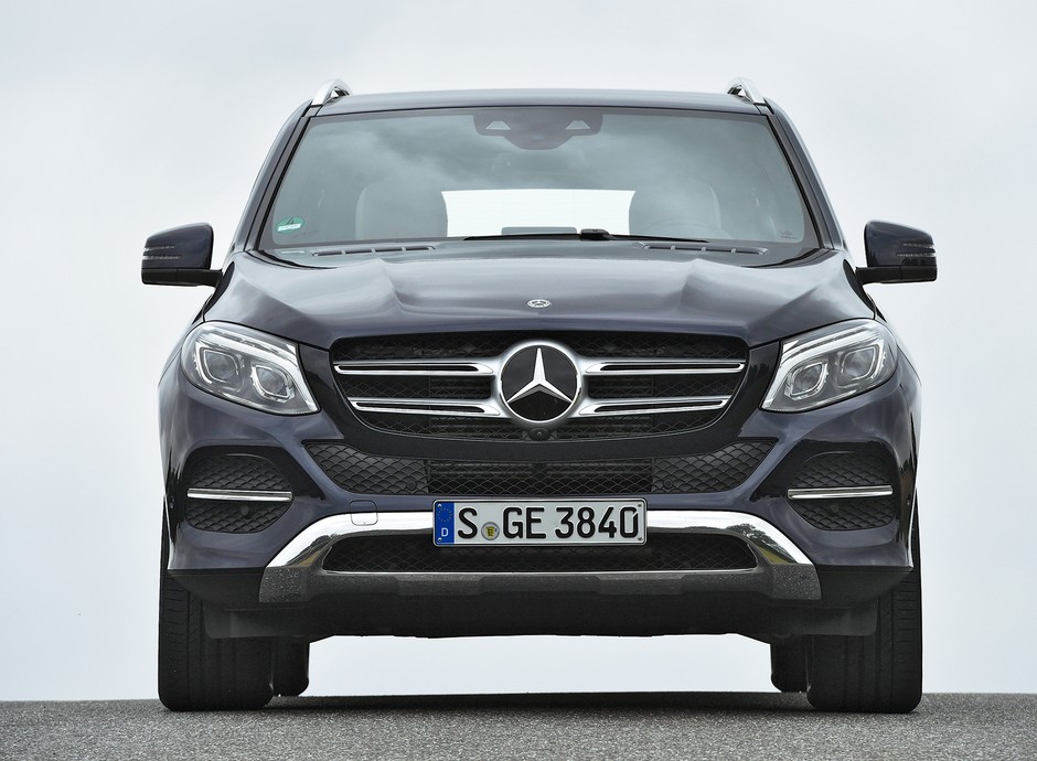 Mercedes GLE 350 d
3,0 l, 6 cyl., 258 KM, 620 Nm, 2301 kg