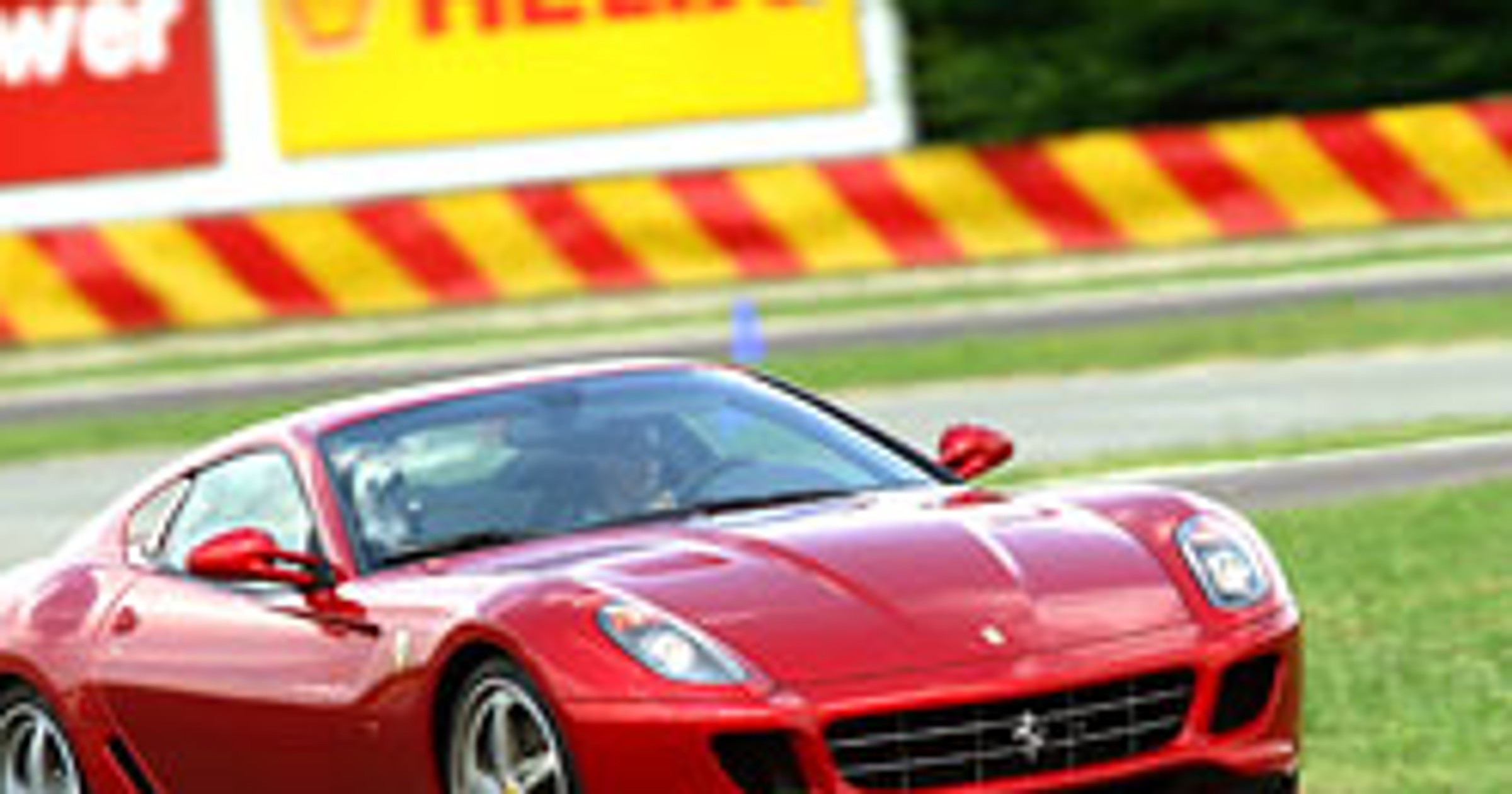 Ferrari 599 HGTE: pakiet dla koneserów (wideo)