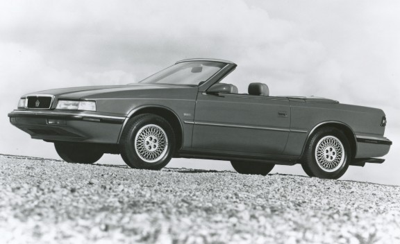 Krótka historia romansu Maserati z Chryslerem
