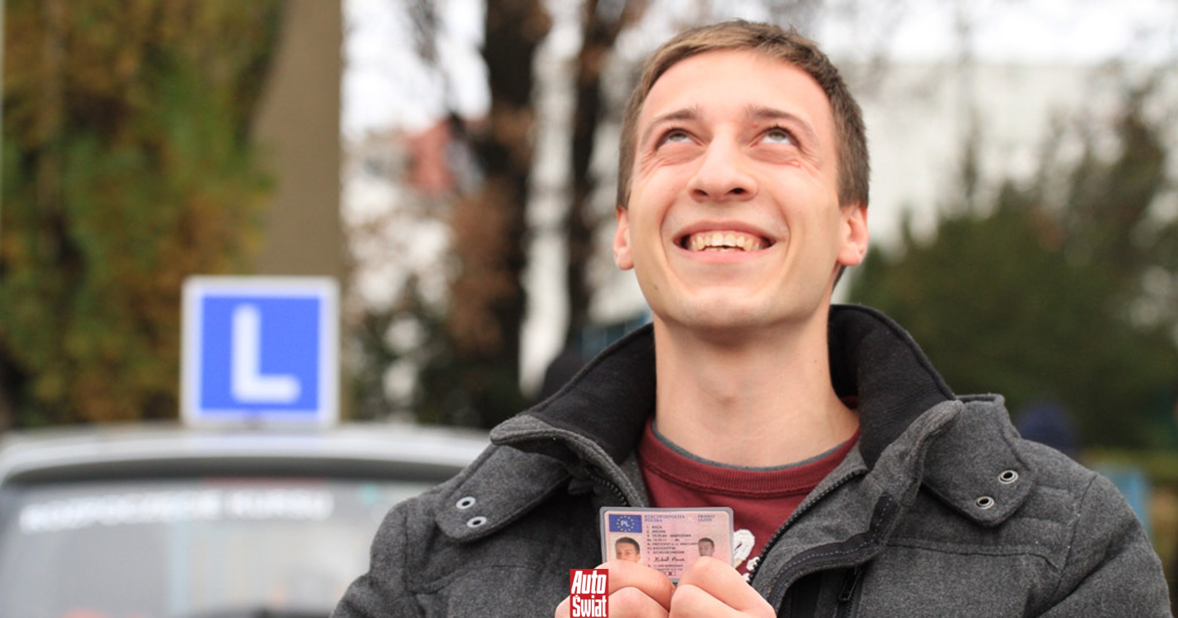 Ustawa już po pierwszym czytaniu w Sejmie: prawo jazdy dla 17-latków, punkty karne i elektryki na buspasach