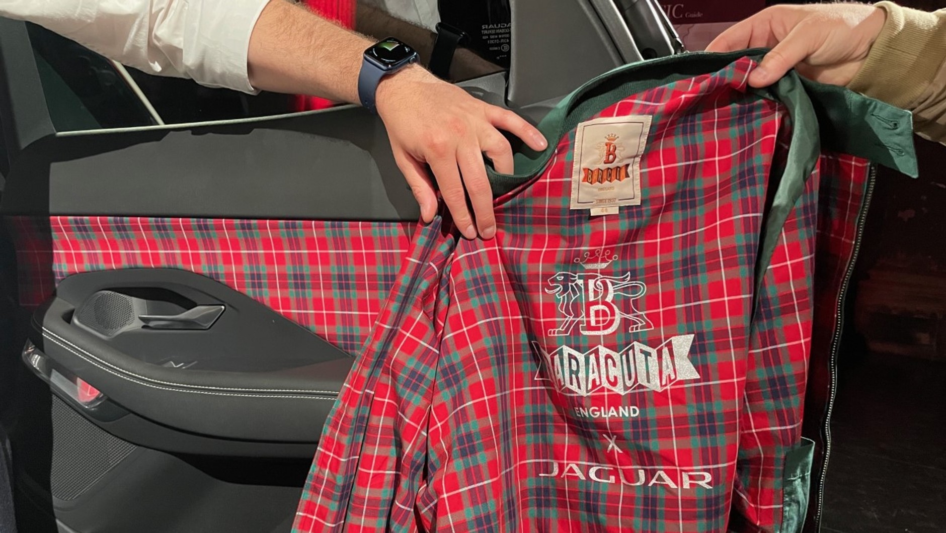 Proszę bardzo, oto dowód. Tartan jak się patrzy!
