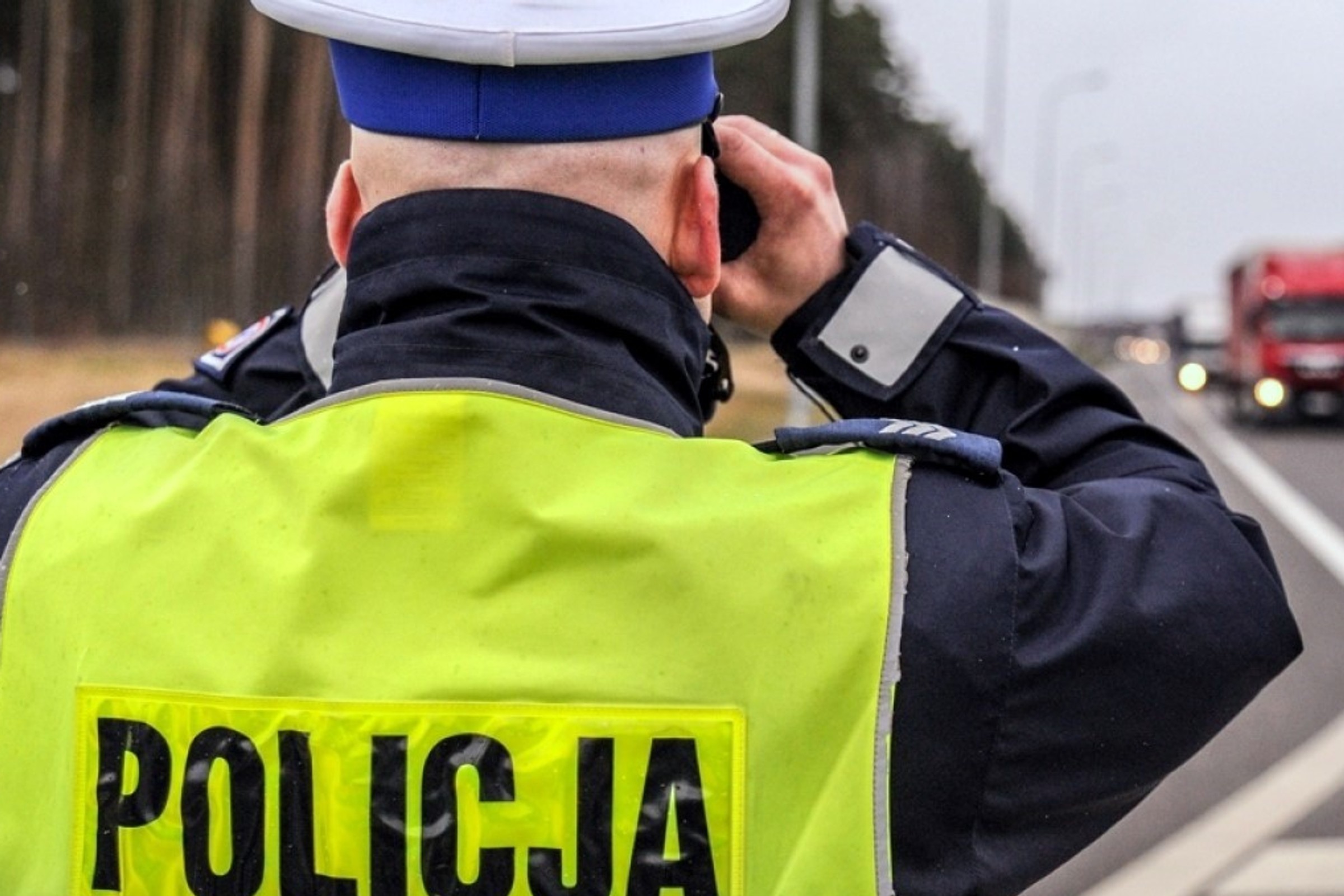 Koniec zakazu wyprzedzania dla ciężarówek? Kierowcom przyda się zegarek