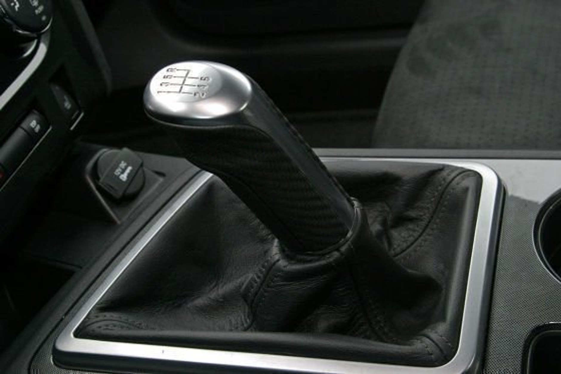 Camaro kontra Challenger i Mustang - V8 po tuningu wiele potrafi