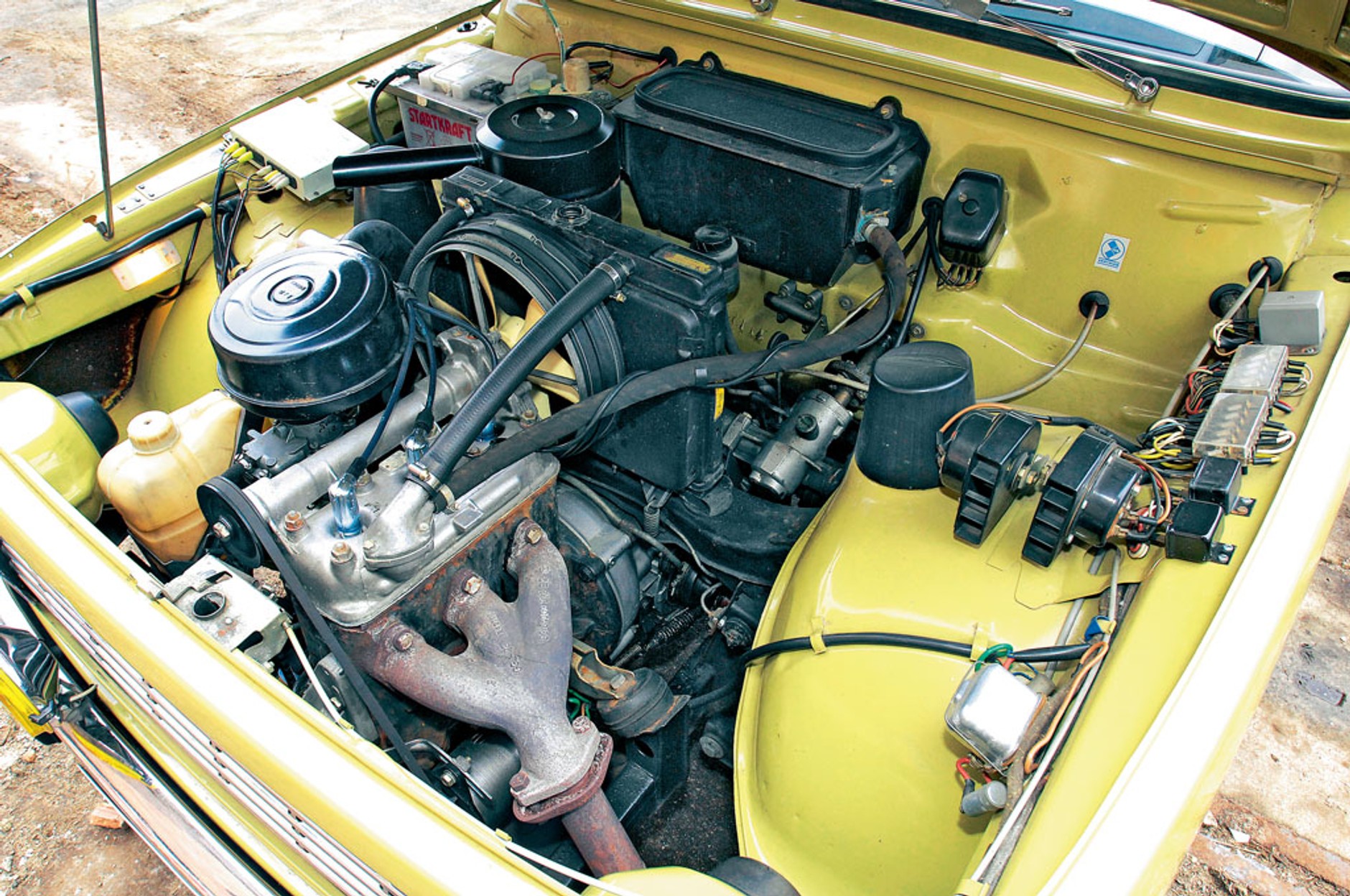 Volkswagen Golf I kontra Wartburg 353: duet niemiecko-niemiecki