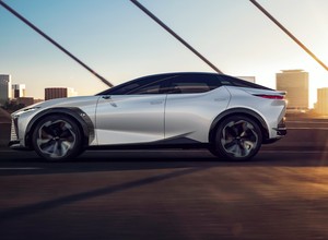 Lexus LF-Z Electrified – przyszłość marki nie będzie tylko elektryczna