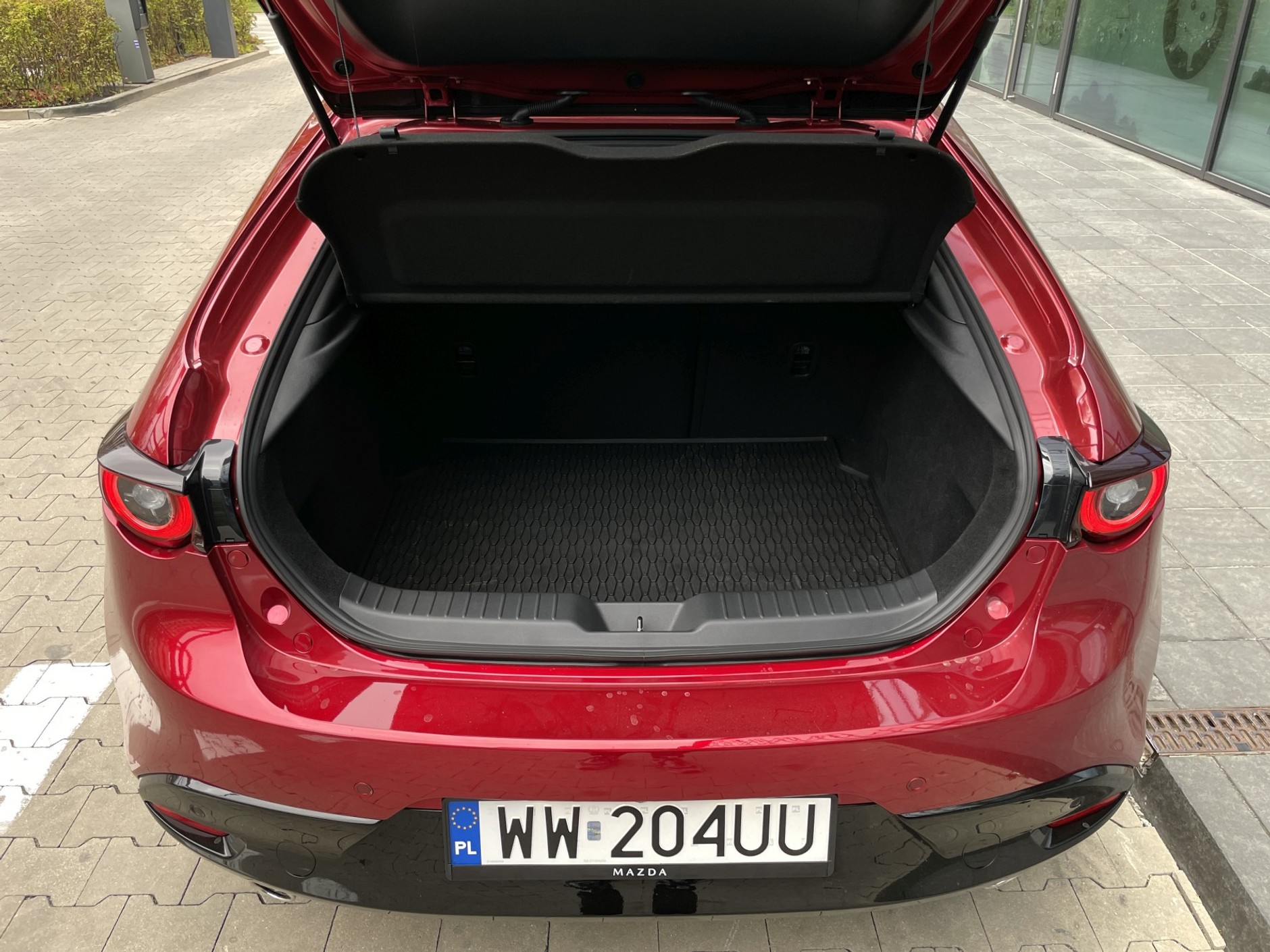 Mazda 3 2.5 e-Skyactiv G