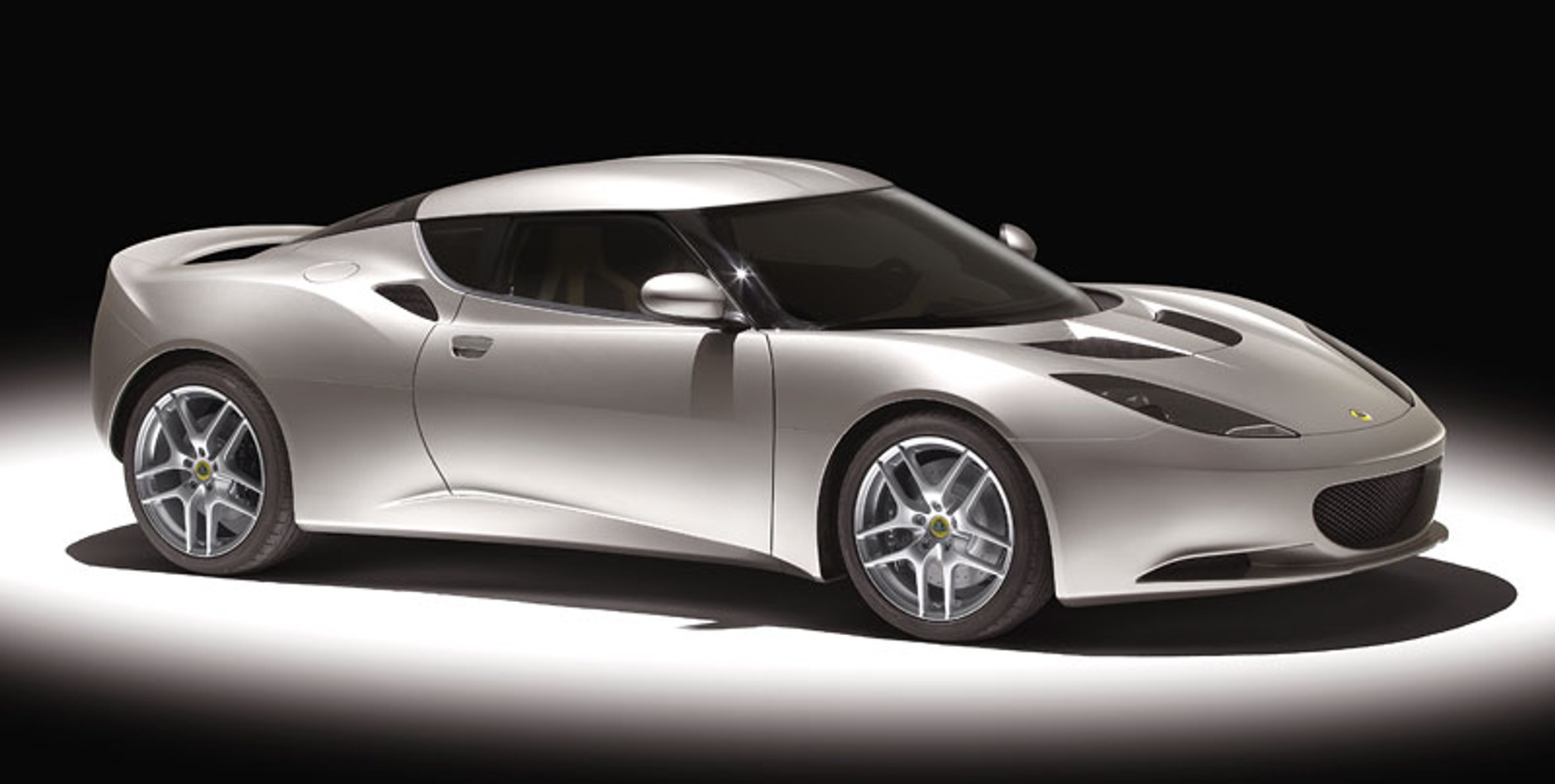 Lotus Eagle – następca Esprita odkrywa swoją twarz