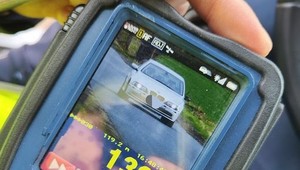 Jechał w mieście 139 km/h. Teraz długo nie będzie jeździł nigdzie