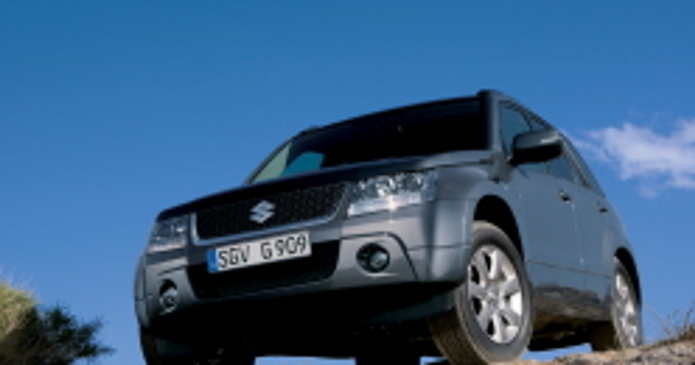 Suzuki: unowocześniona Vitara w salonach (ceny i fotogaleria)