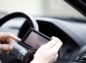 Aktualizacja nawigacji GPS: przygotuj sprzęt do podróży
