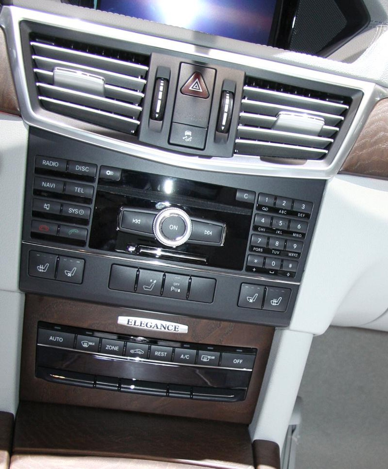 Genewa 2009: Mercedes-Benz klasy E – pierwsze wrażenia