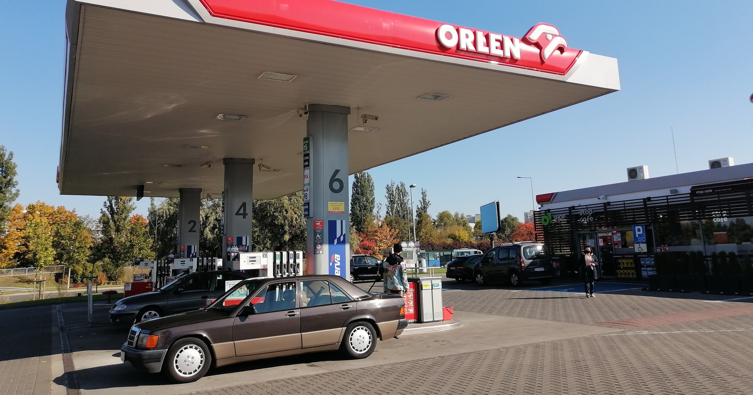 Stacja paliw Orlen