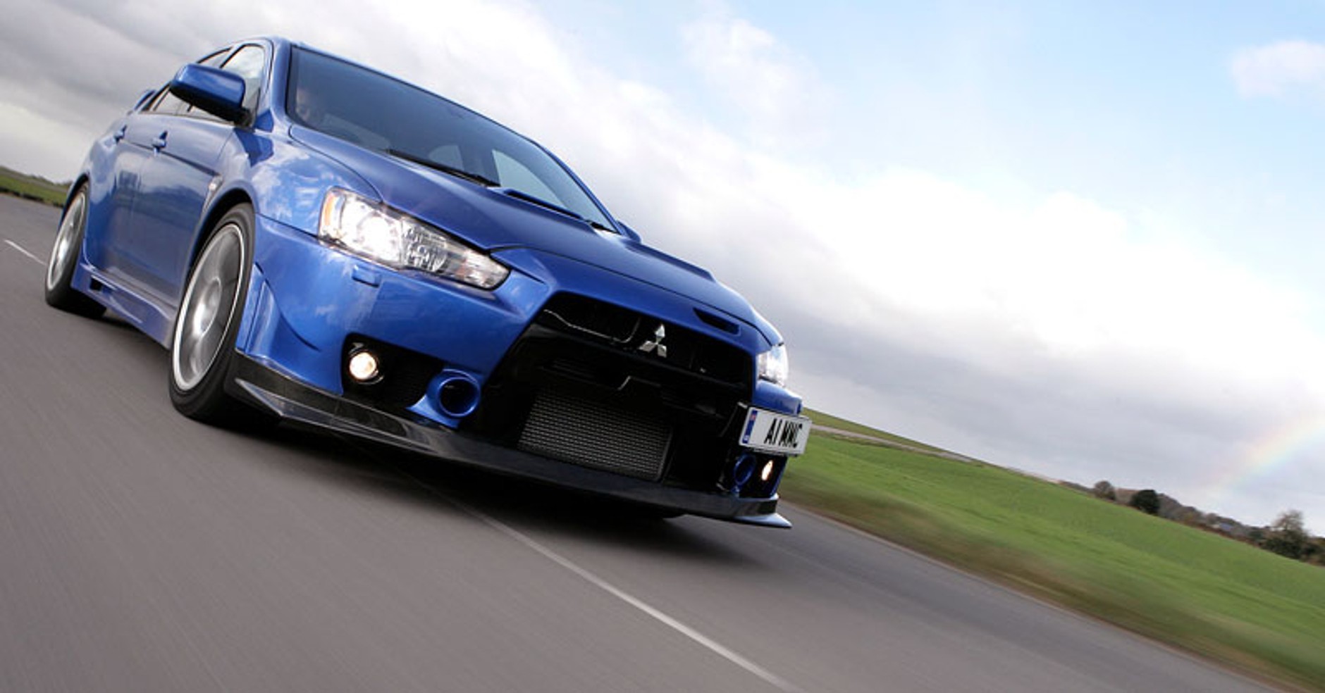 Mitsubishi Lancer Evo X FQ-400: fotogaleria