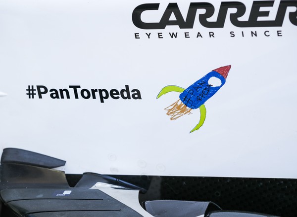 Rysunek Pana Torpedy na bolidach Formuły 1 zespołu Alfa Romeo Racing ORLEN