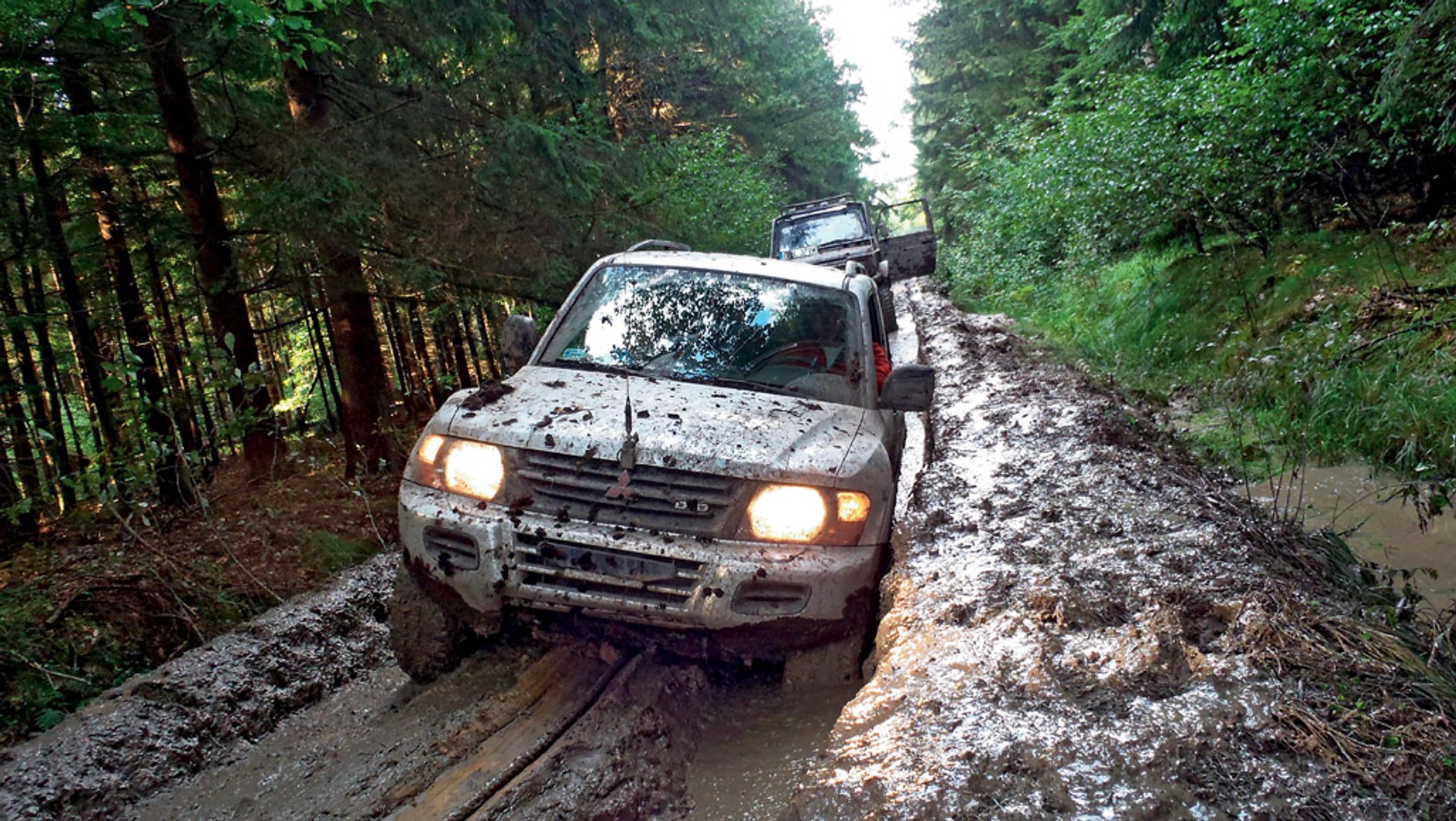 Terenowe wakacje na szóstkę