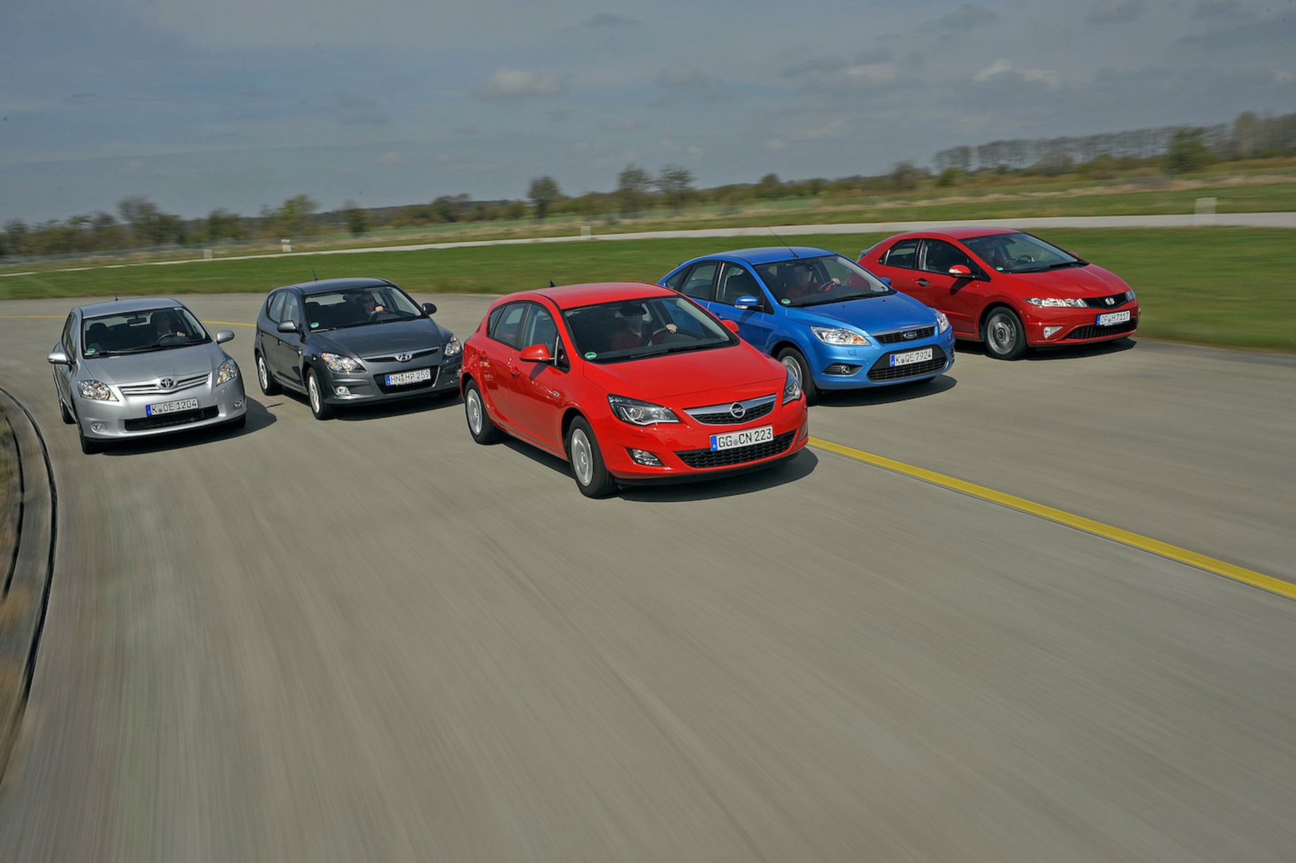 Porównanie: Honda Civic, Ford Focus, Hyundai i30, Opel Astra, Toyota Auris