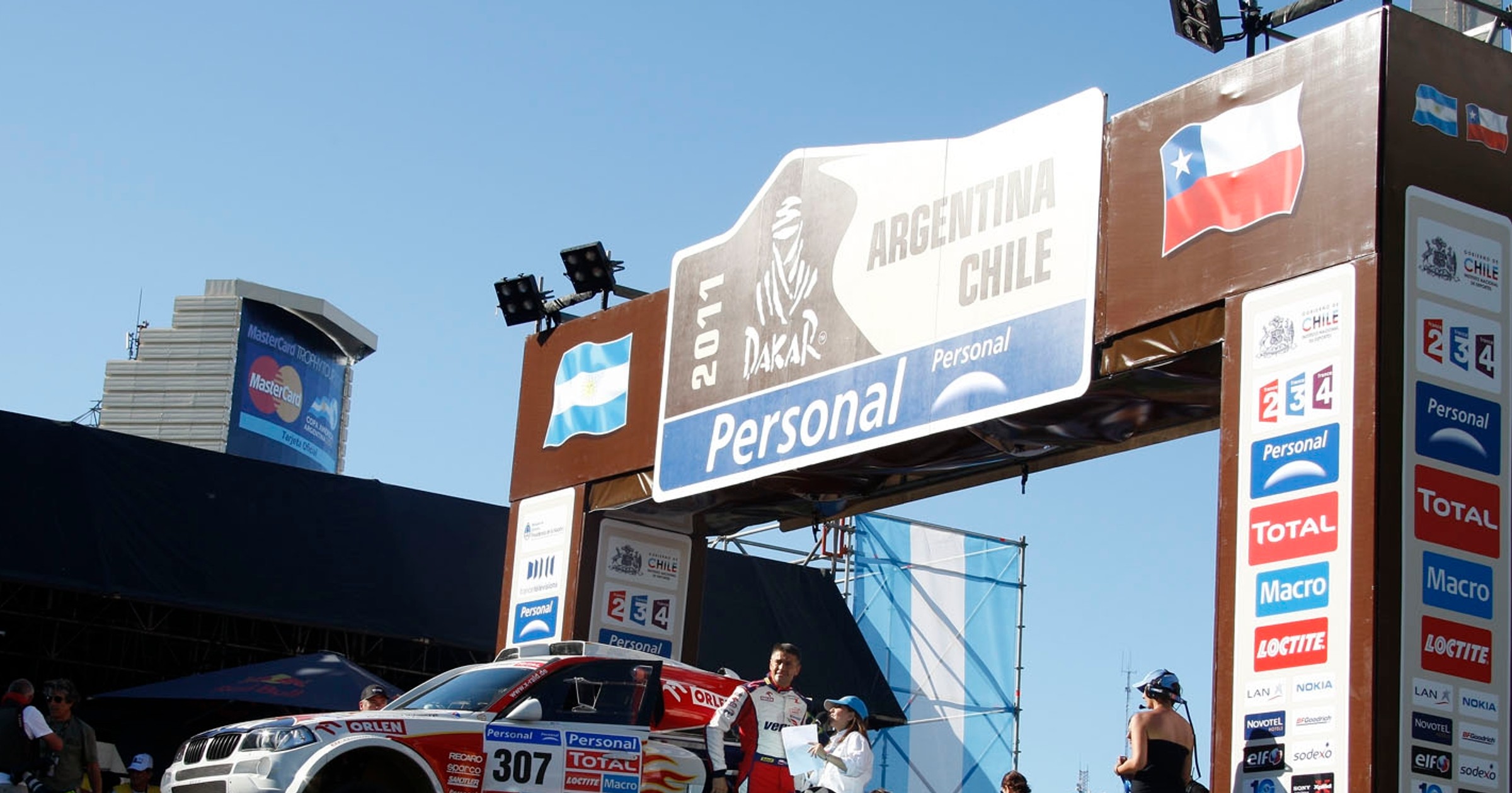 Rajd Dakar 2011 już wystartował (galeria)