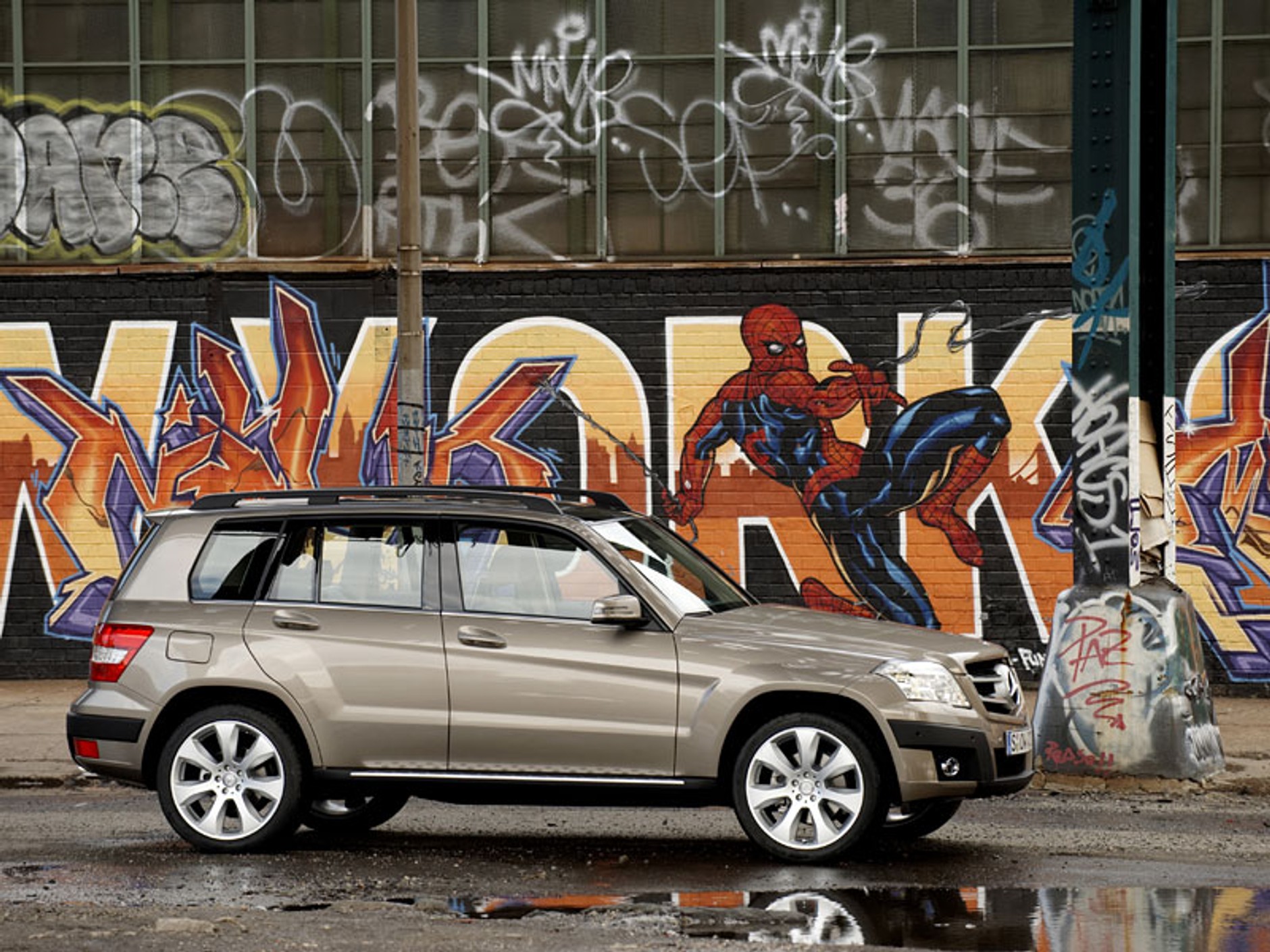 Mercedes-Benz GLK: przetestowany w Namibii (fotogaleria + informacje)