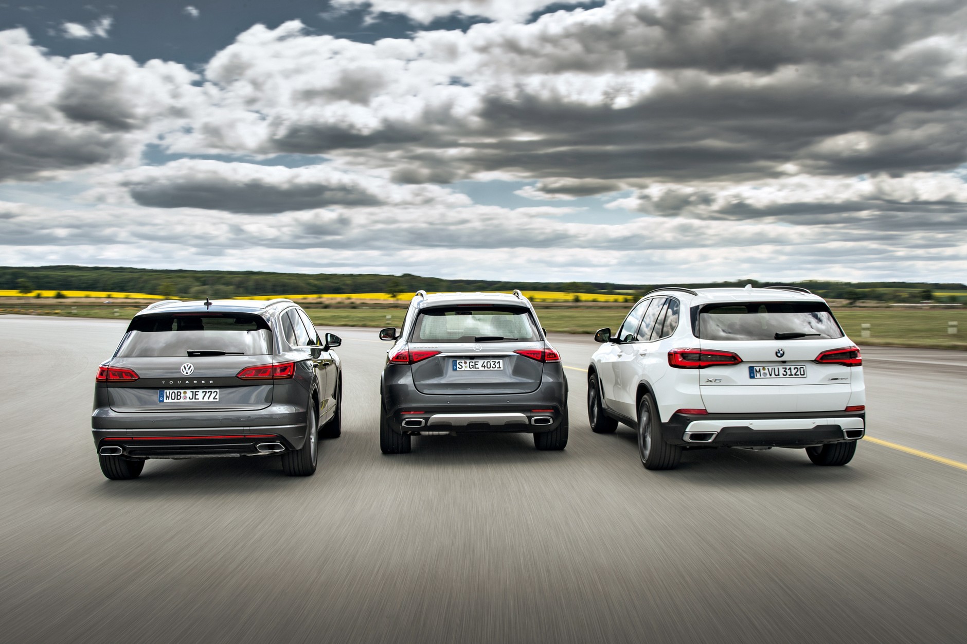 BMW X5 kontra Mercedes GLE i Volkswagen Touareg - który luksusowy SUV jest lepszym wyborem?