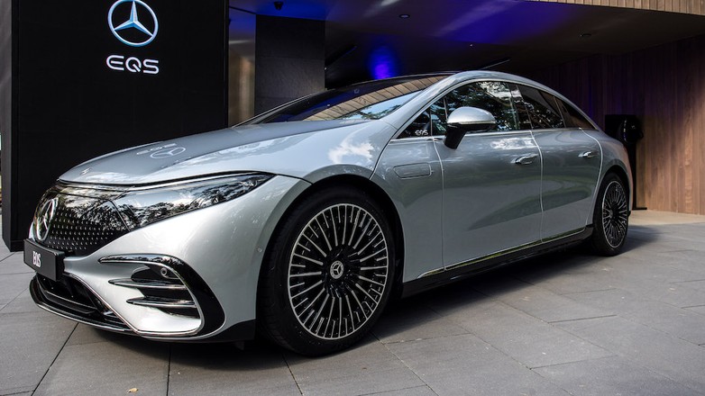 Mercedes EQS