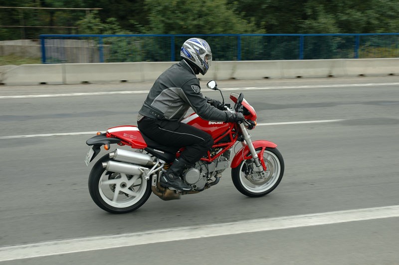 Ducati Monster S2R – włoska żyleta (test)