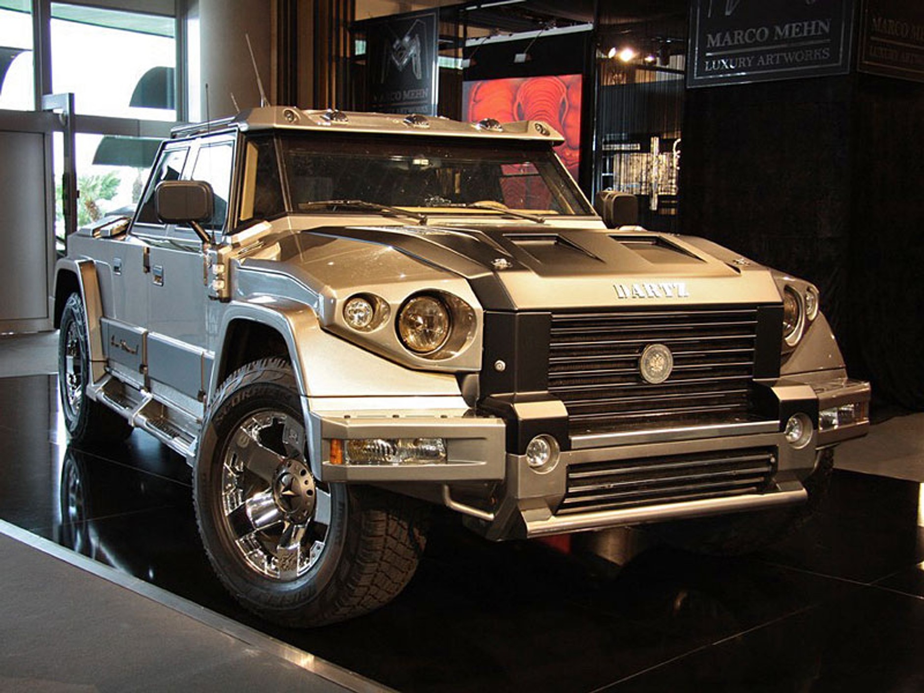 Rosyjski Hummer zaprojektowany przez kobiety