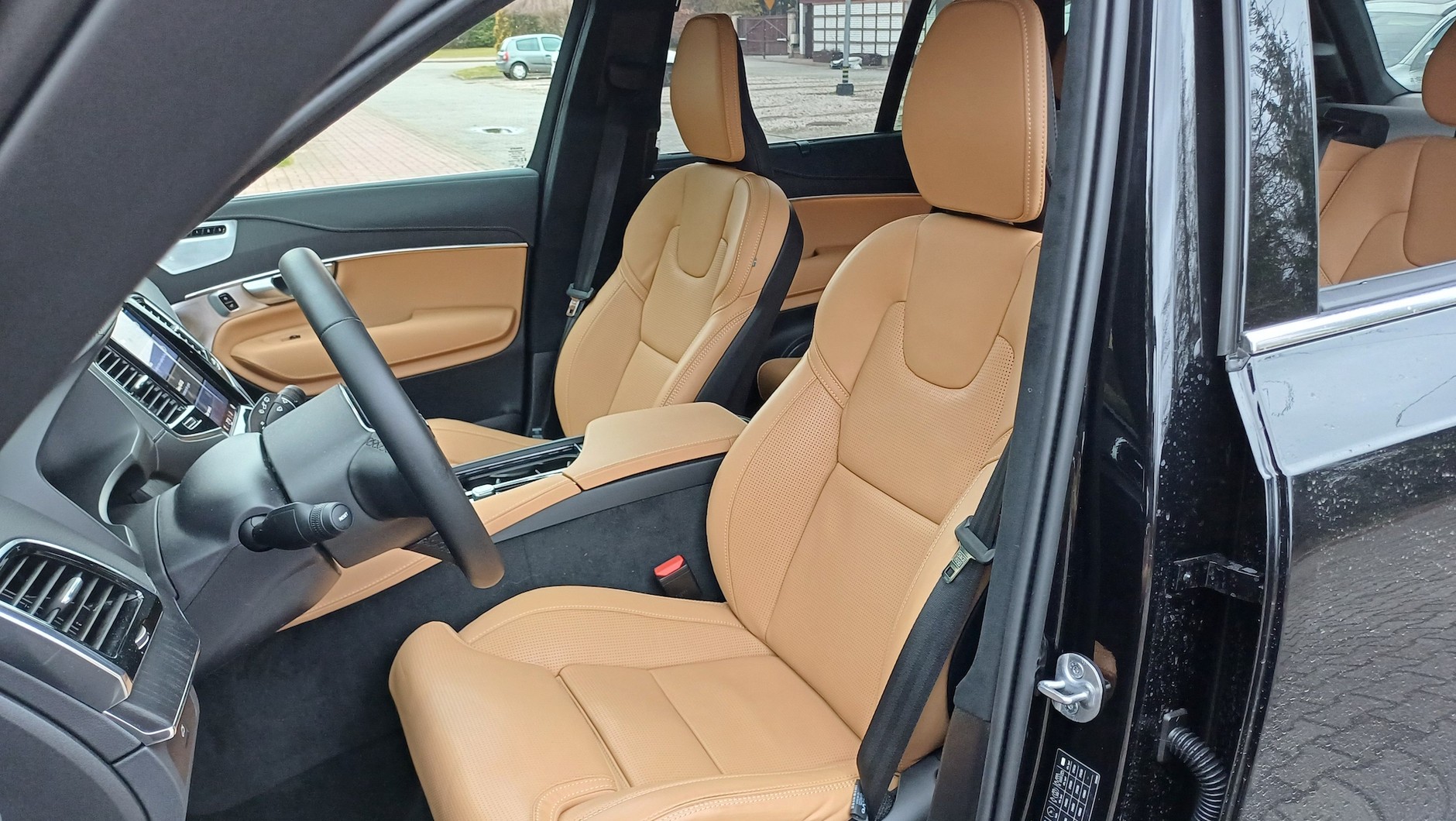 Volvo XC90 B5
