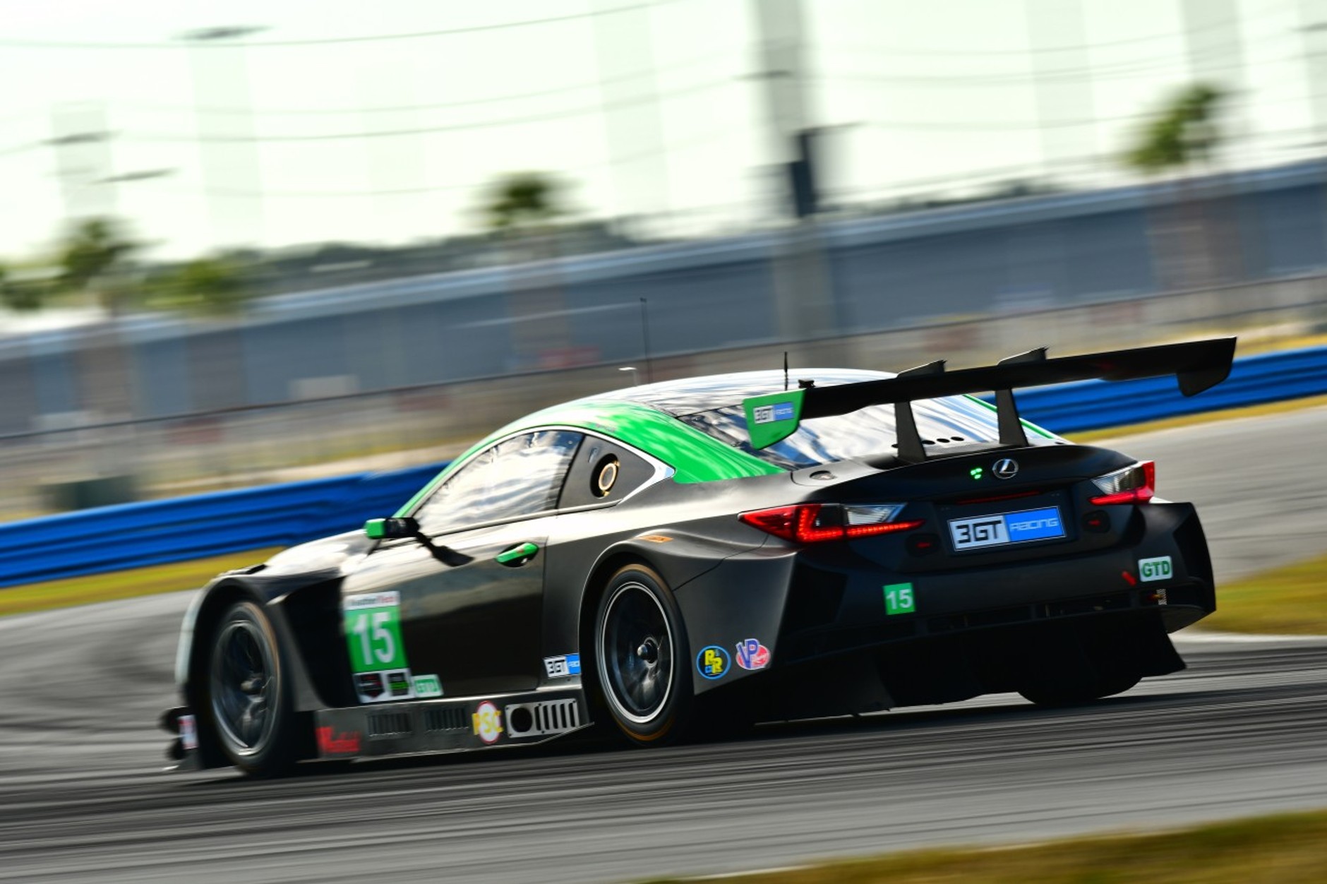 Lexus RC F GT3 zadebiutował w Rolex 24h Daytona