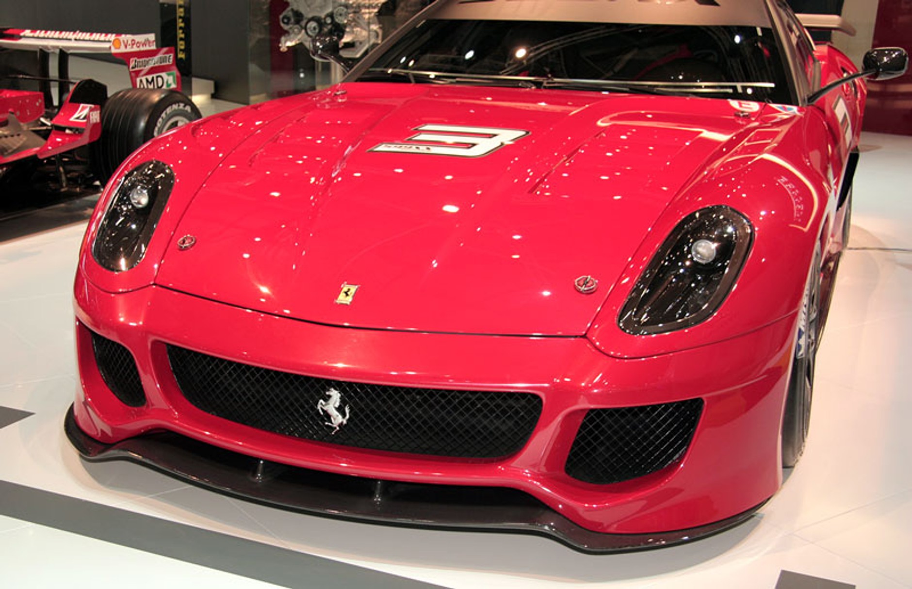 Ferrari w pierwszym półroczu 2009 zwiększyło udziały w rynku