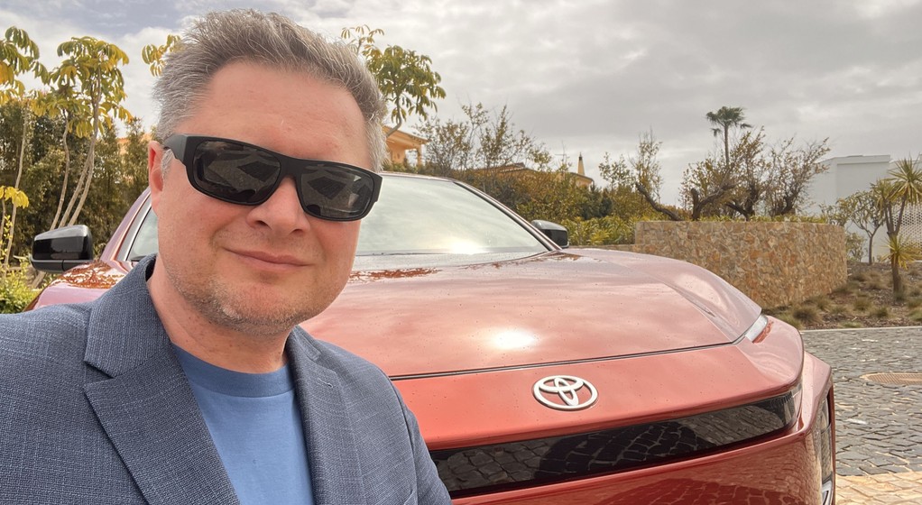 Toyota C-HR+