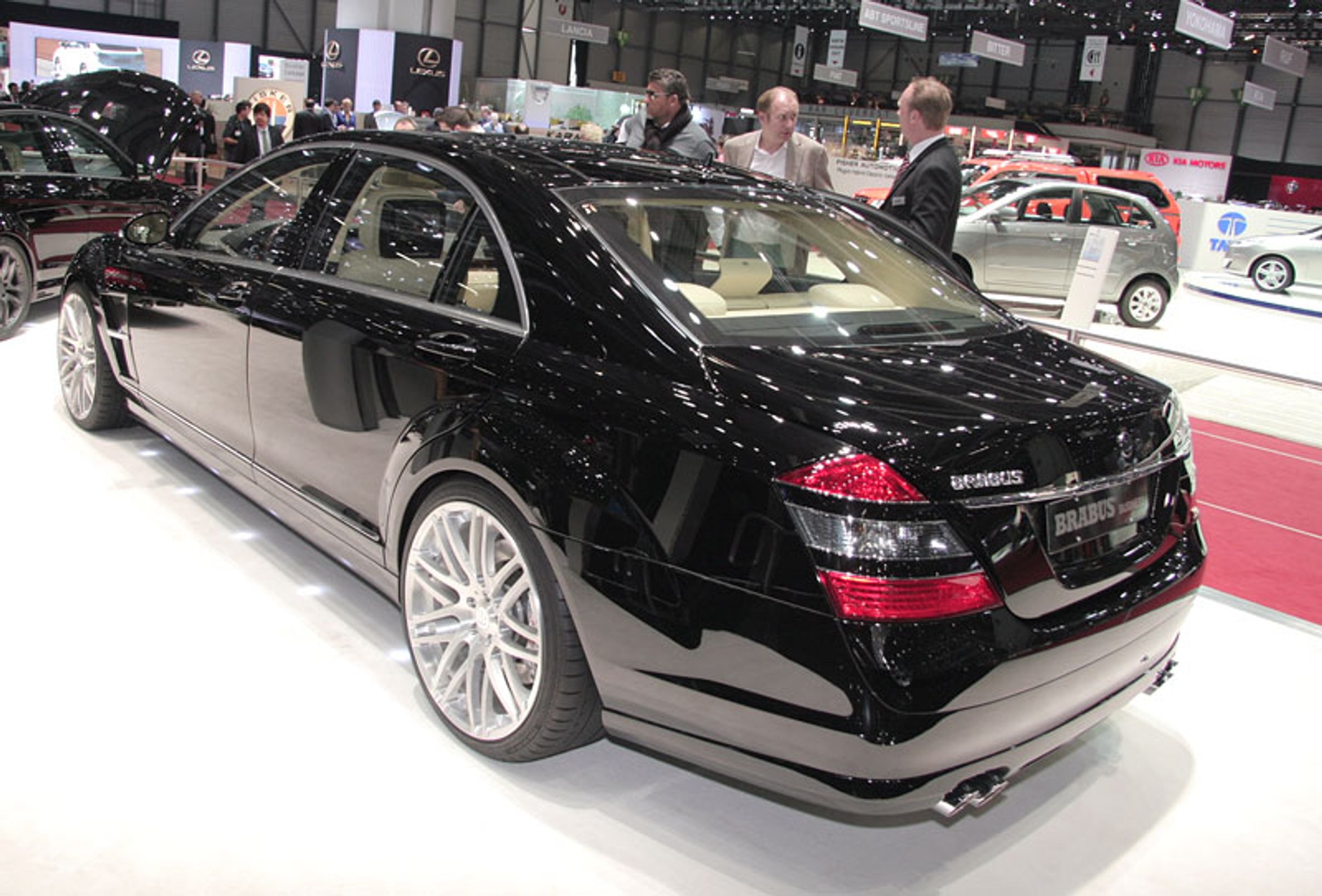 Genewa 2009: fotogaleria (3.) + wideo