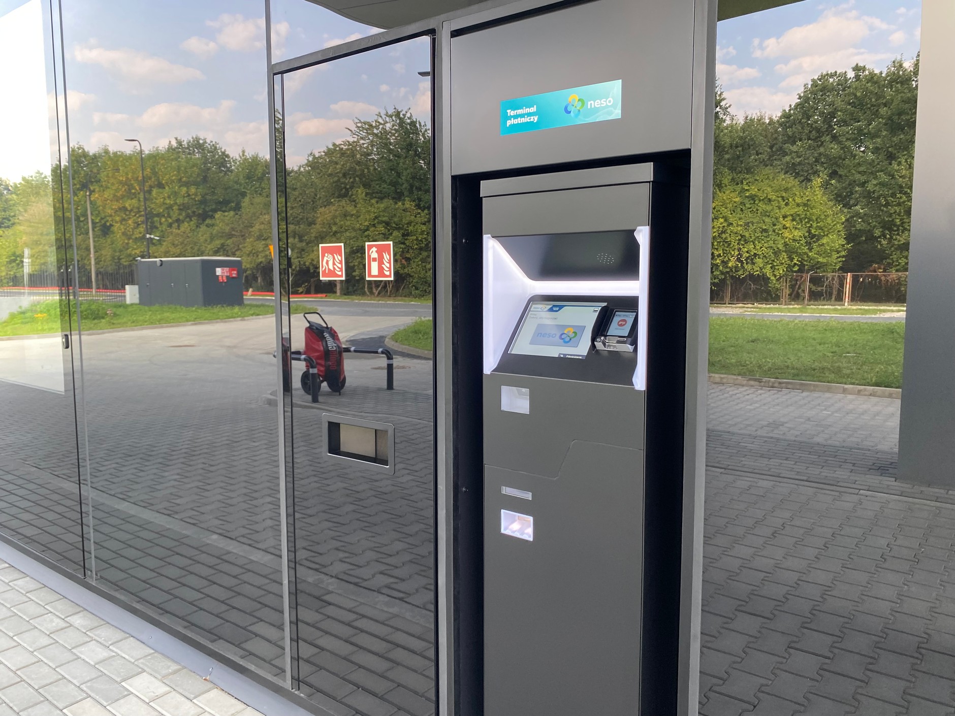Stacja wodorowa NESO. Pierwsza stacja tankowania wodoru w Polsce