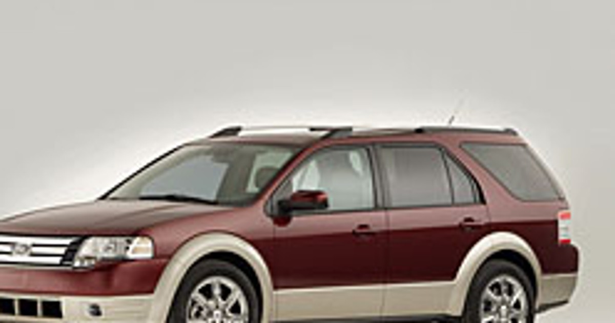 Ford Taurus X 2008: amerykański harcerz