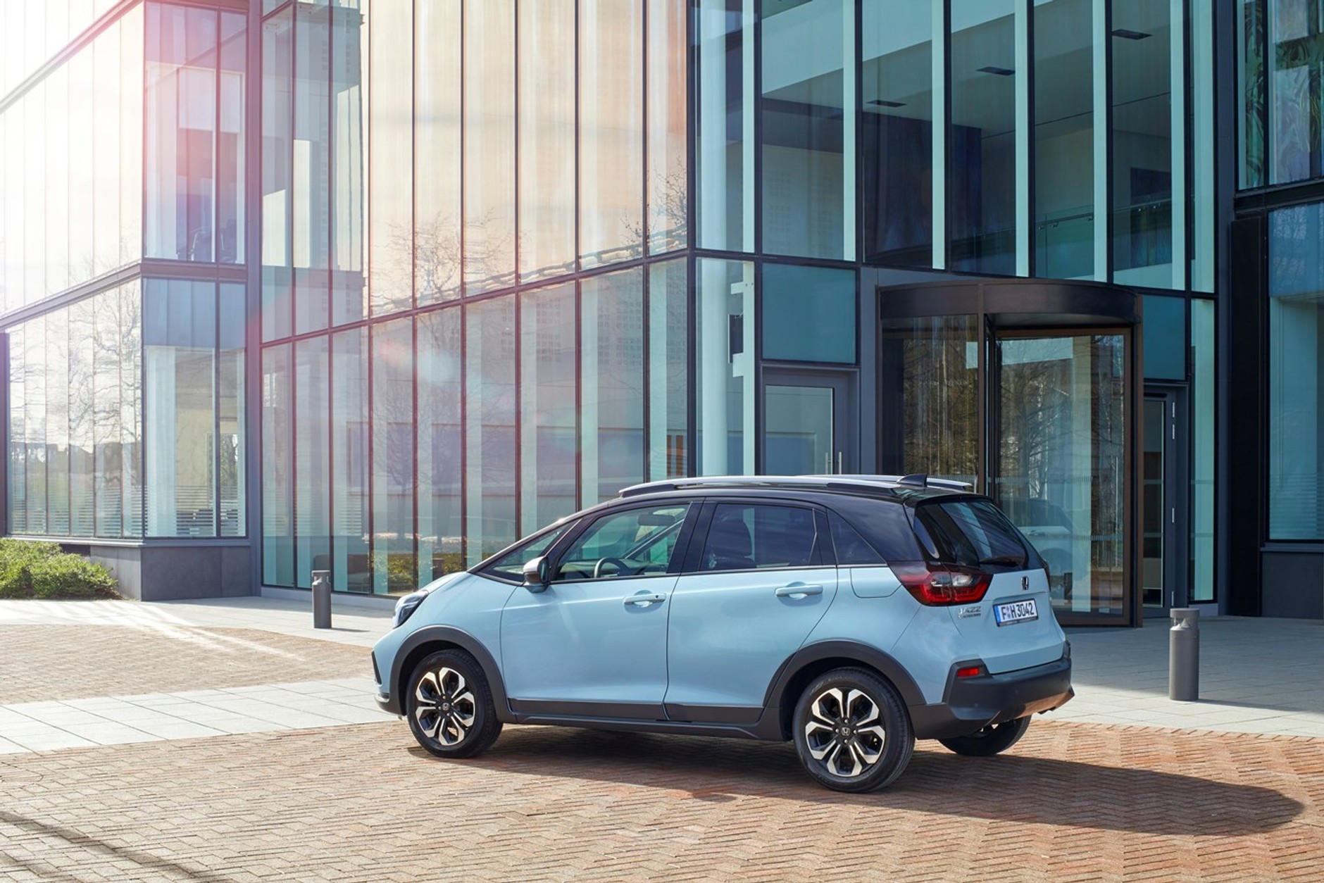 Honda Jazz – nowy, drogi maluch