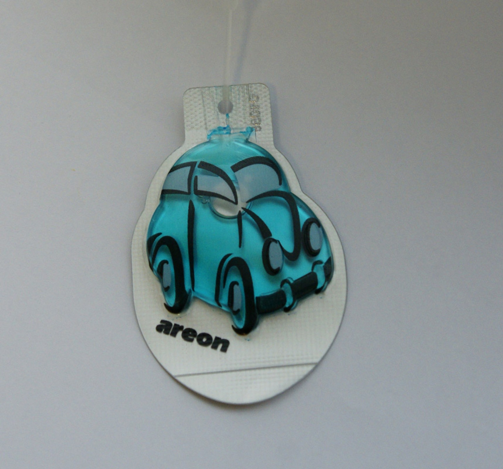 Uwaga, zapachy do auta niszczą kokpity!