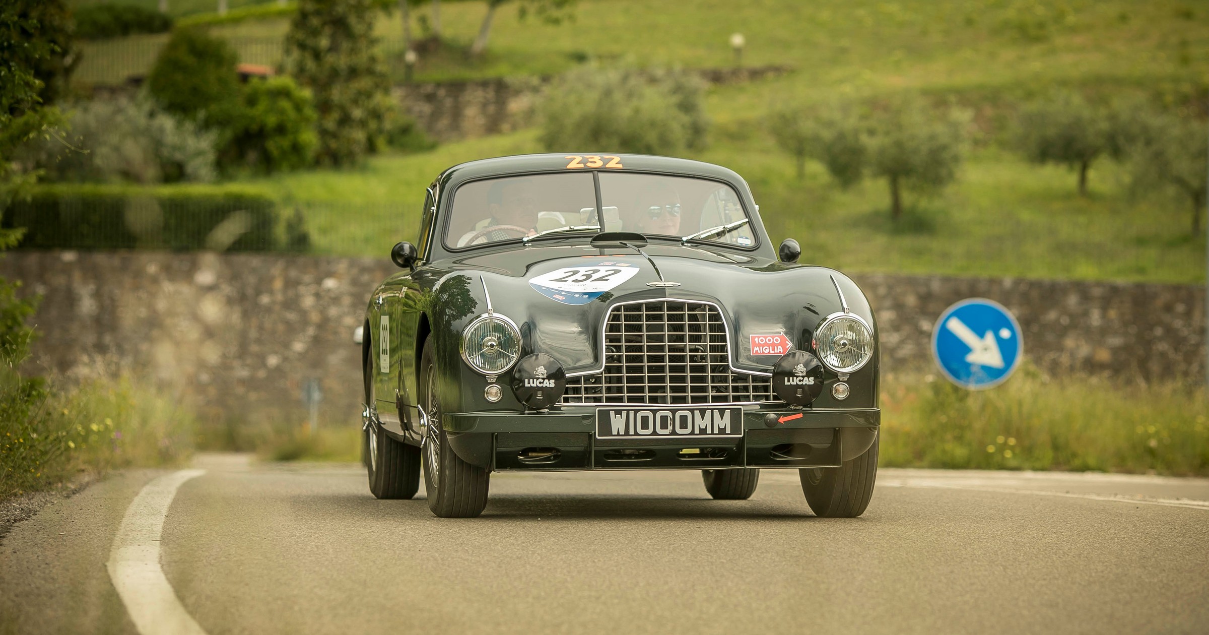 Aston Martin DB2 Perlage Teamu na trasie Mille Miglia 2018