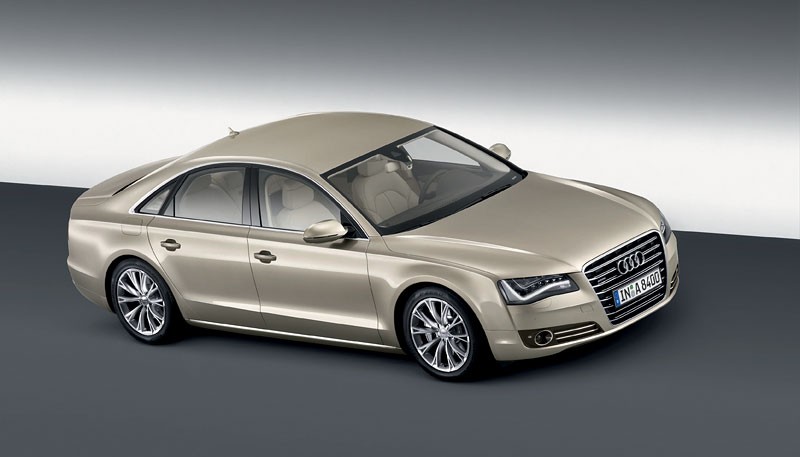 Nowe Audi A8: pierwsze zdjęcia i informacje