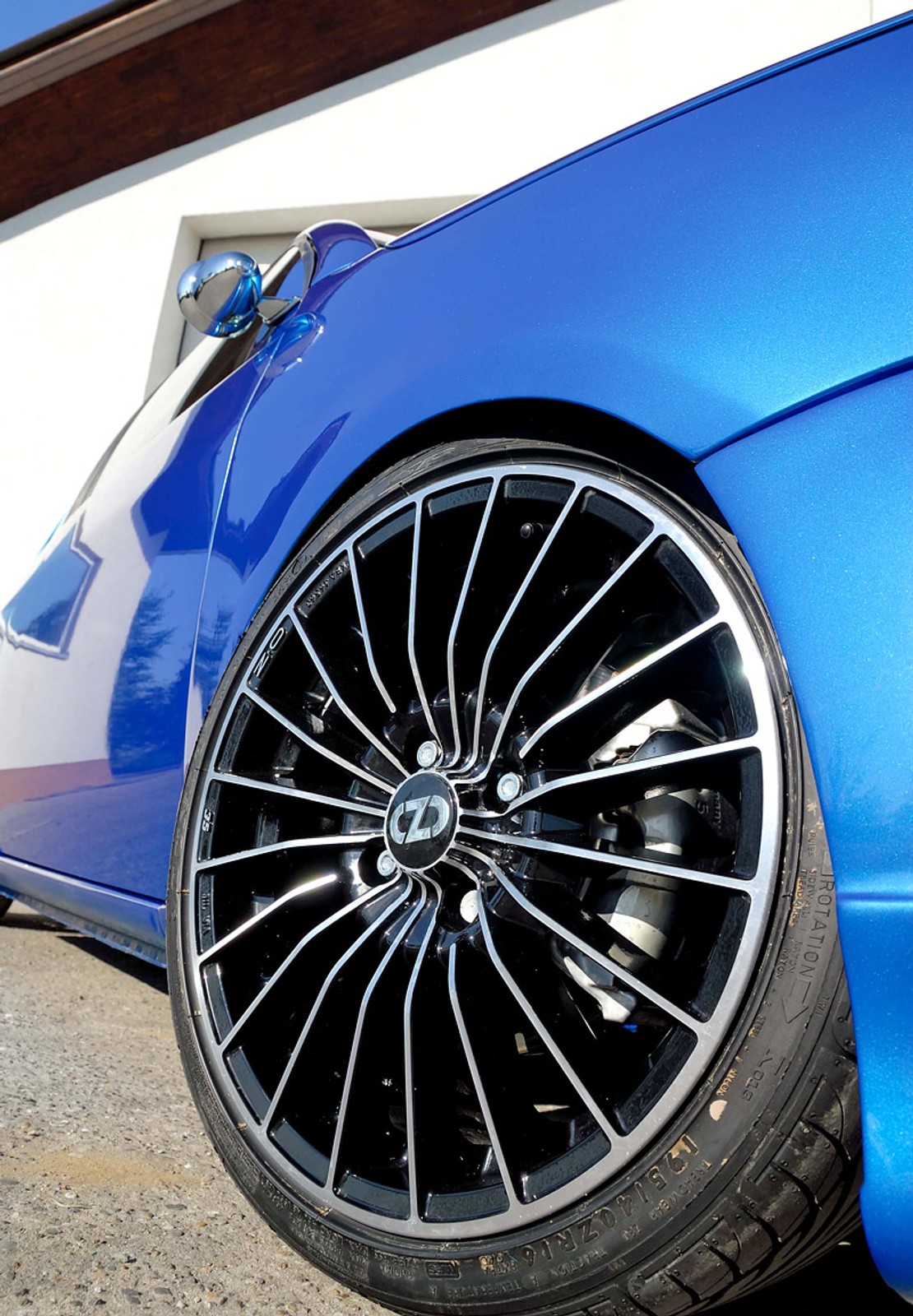 Garaż tunera: VW Lupo – wózek Papy Smerfa