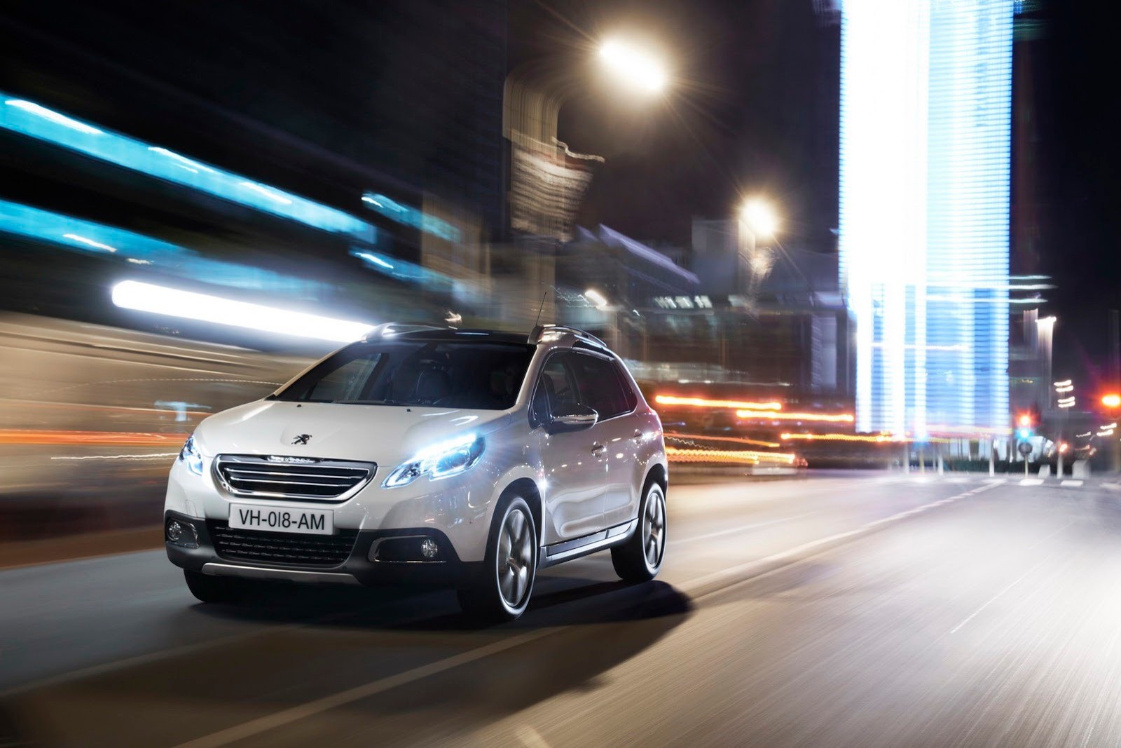 Genewa 2013: Peugeot 2008 – model globalny