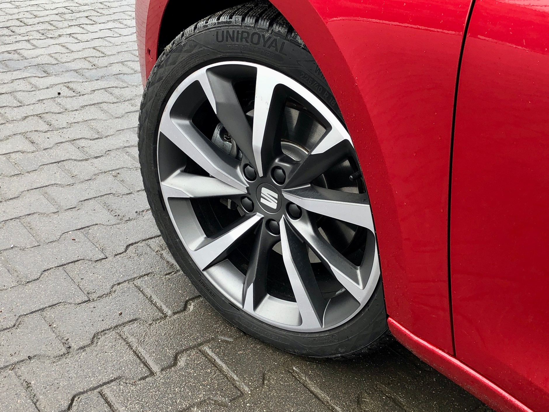 Seat Leon Sportstourer 2.0 TSI FR