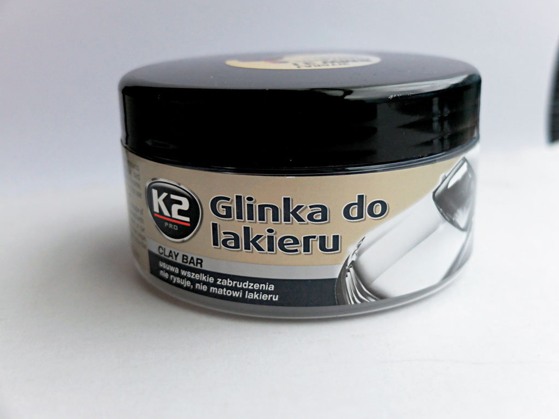 Środki do zewnętrznej pielęgnacji auta